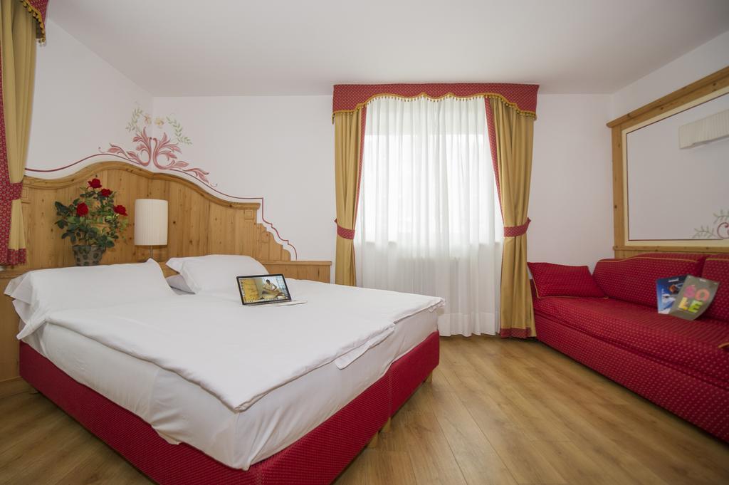 Sport Hotel Vittoria Passo del Tonale Ngoại thất bức ảnh